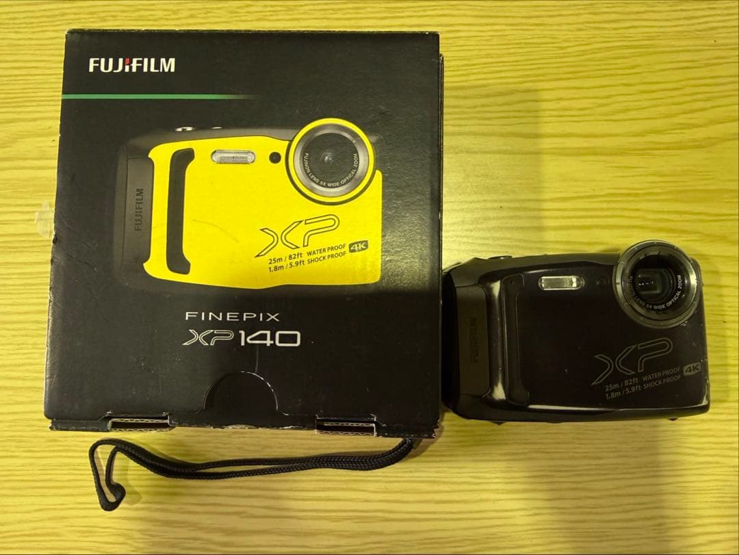 S734 FUJIFILM XP-140 デジカメ