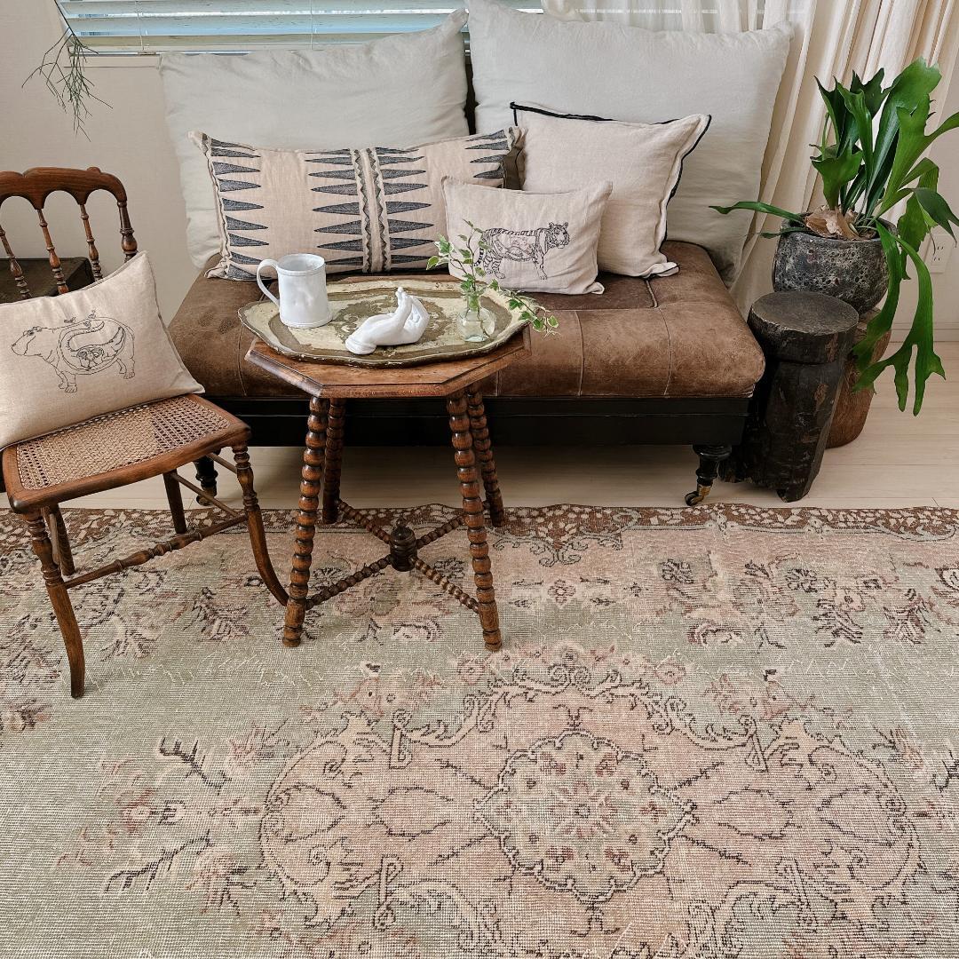 とも トルコヴィンテージラグ A83