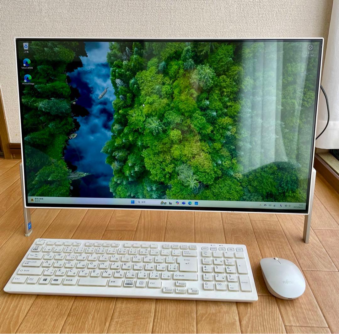 セール中　FMV ESPRIMO デスクトップPC F52D3WG