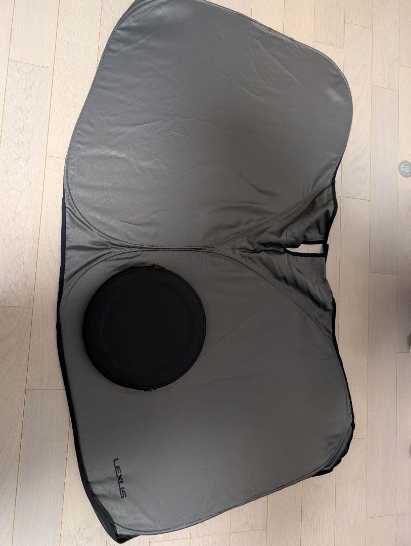 ひで&ドダンナレクサスＮＸ純正品　サンシェード