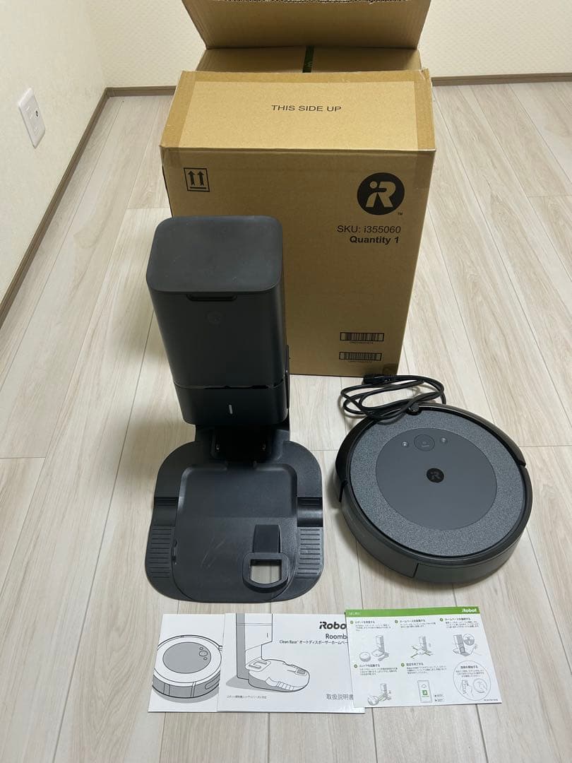 ロボット掃除機 ルンバi3 超美品です
