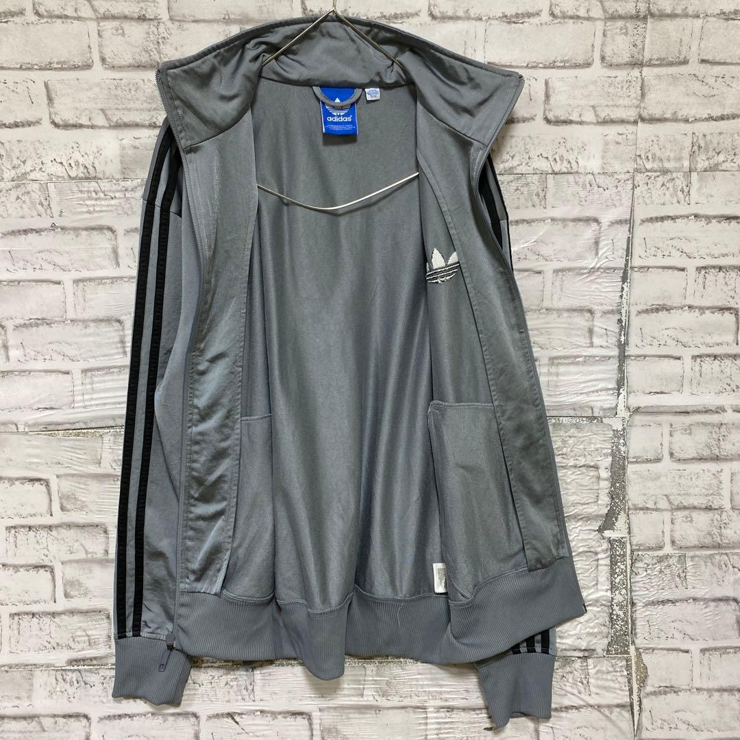 アディダス ジャージ　トラックジャケットS グレー　トレフォイルロゴ刺繍917