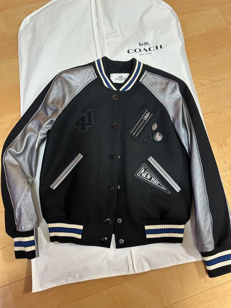 ☆未使用に近い☆Coach コーチ メルトン スタジャン チャーム 黒 S 革