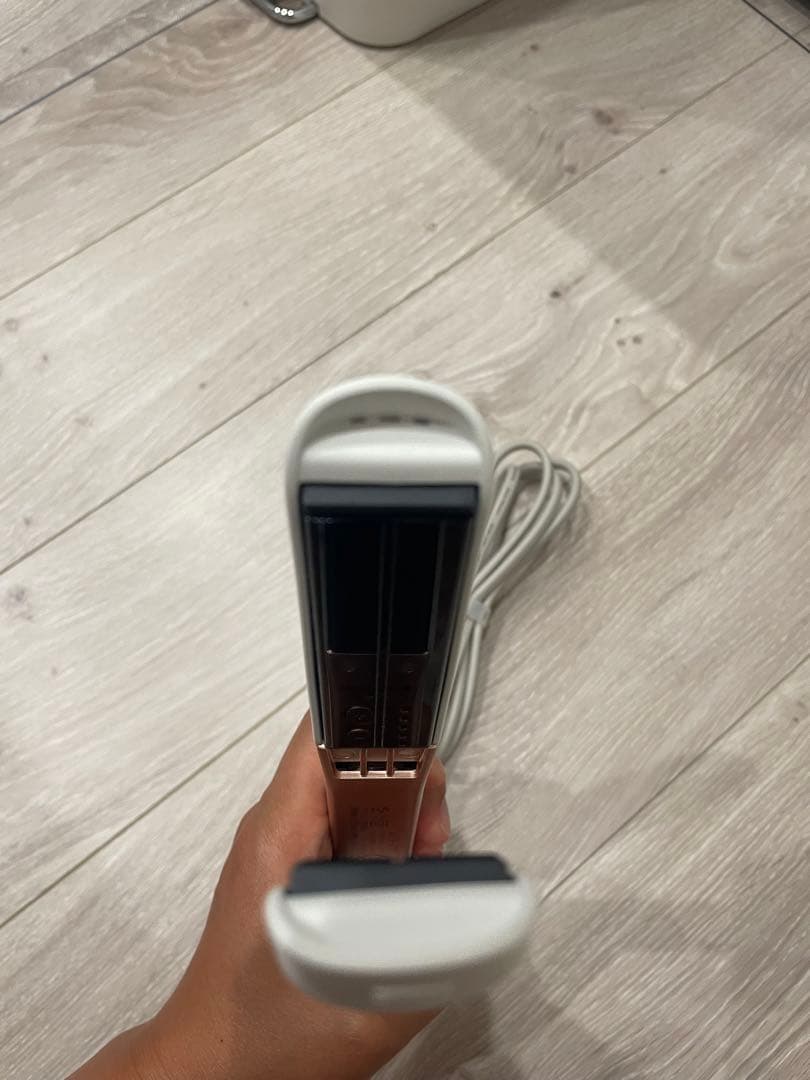 5/12まで値下Panasonic ナノケアストレートヘアアイロンEH-HS0E