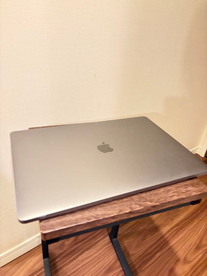 MacBook Pro スペースグレー 15inch 2019