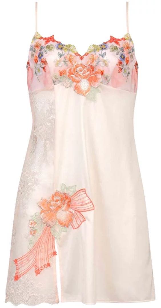 ミ*ィ様 スリップ新品　サイズM