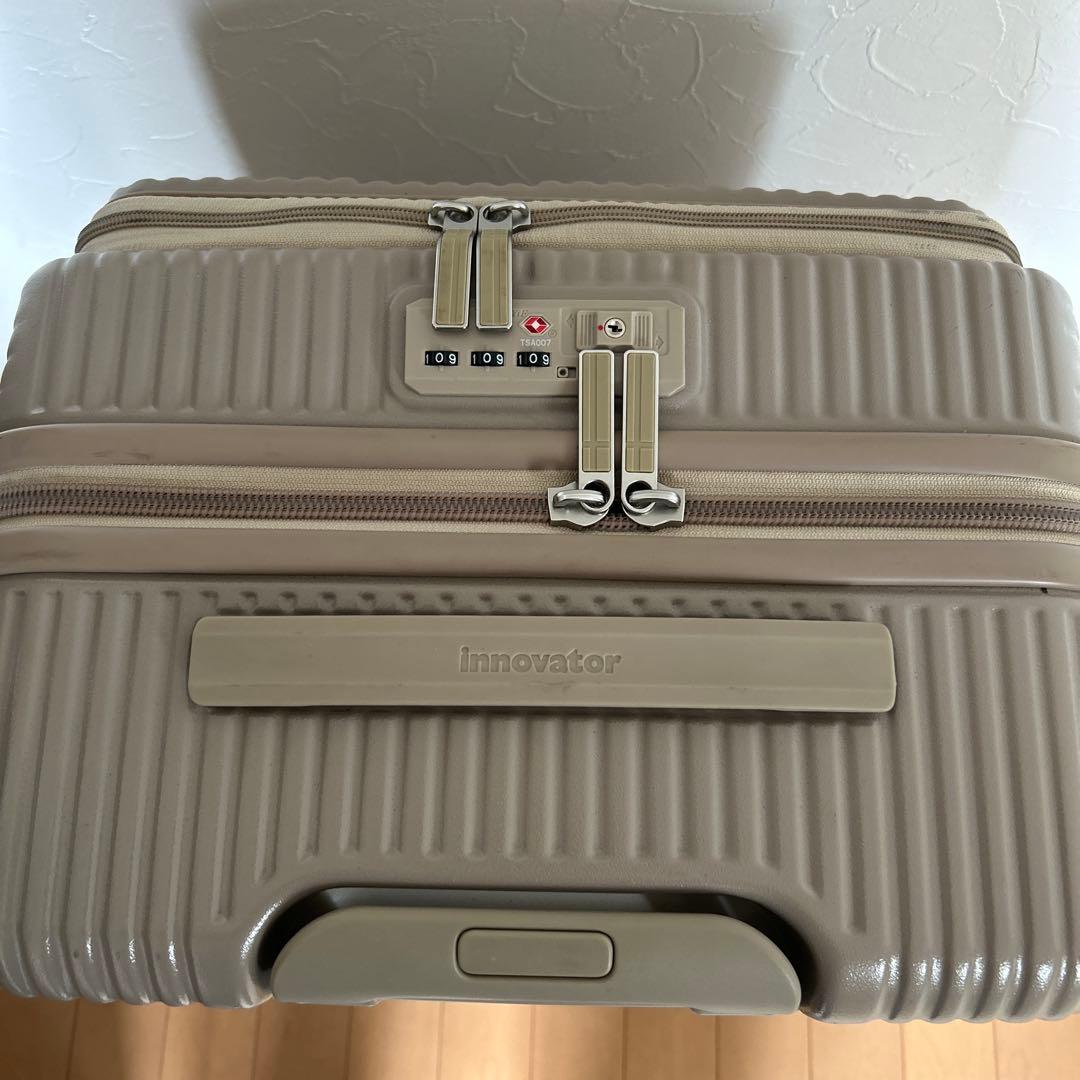 イノベーター　スーツケース　62Ｌ　カフェラテ　美品