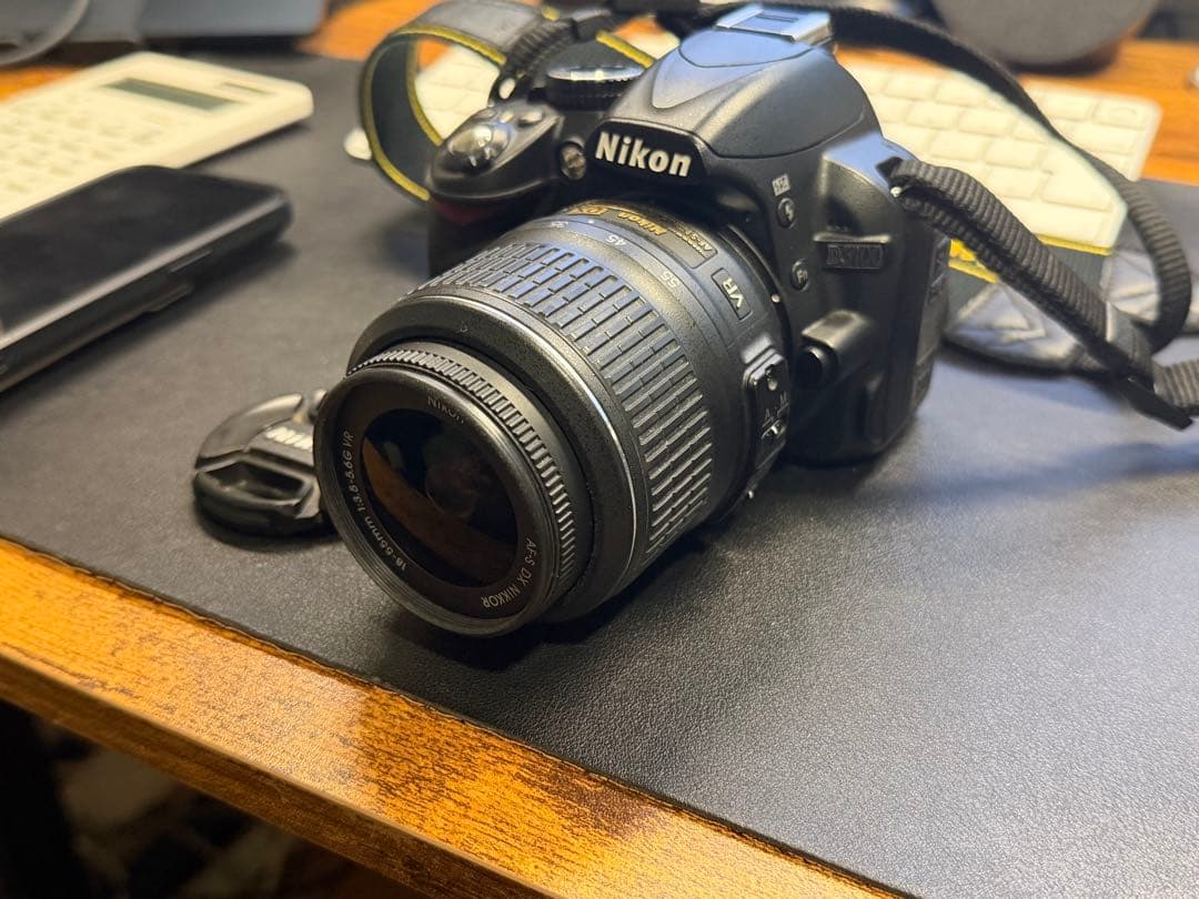 Nikon D3100 デジタル一眼レフカメラ　標準レンズ　動作品