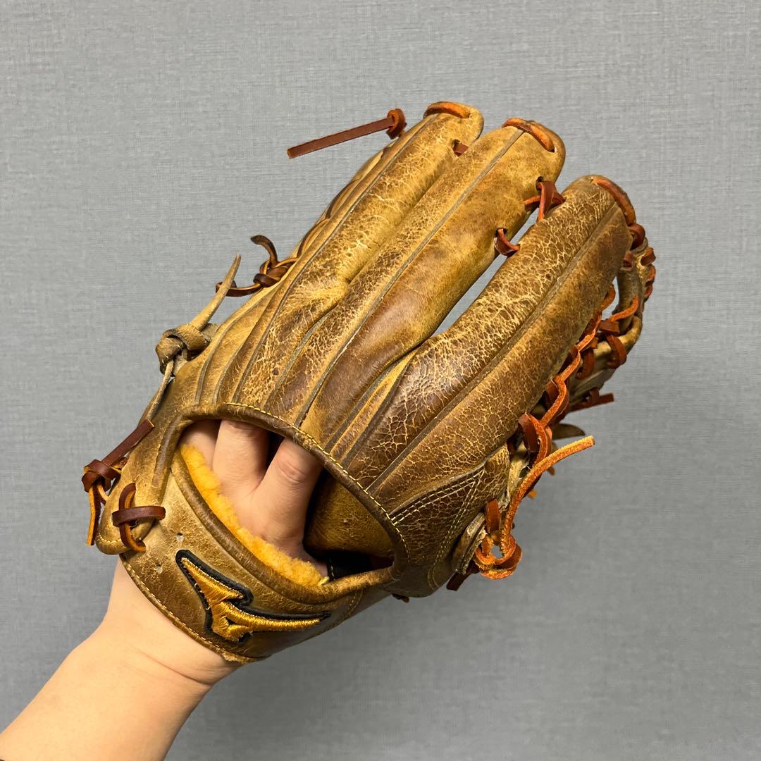 1050 ミズノプロ 型抜群 即戦力 硬式 外野手用グローブ