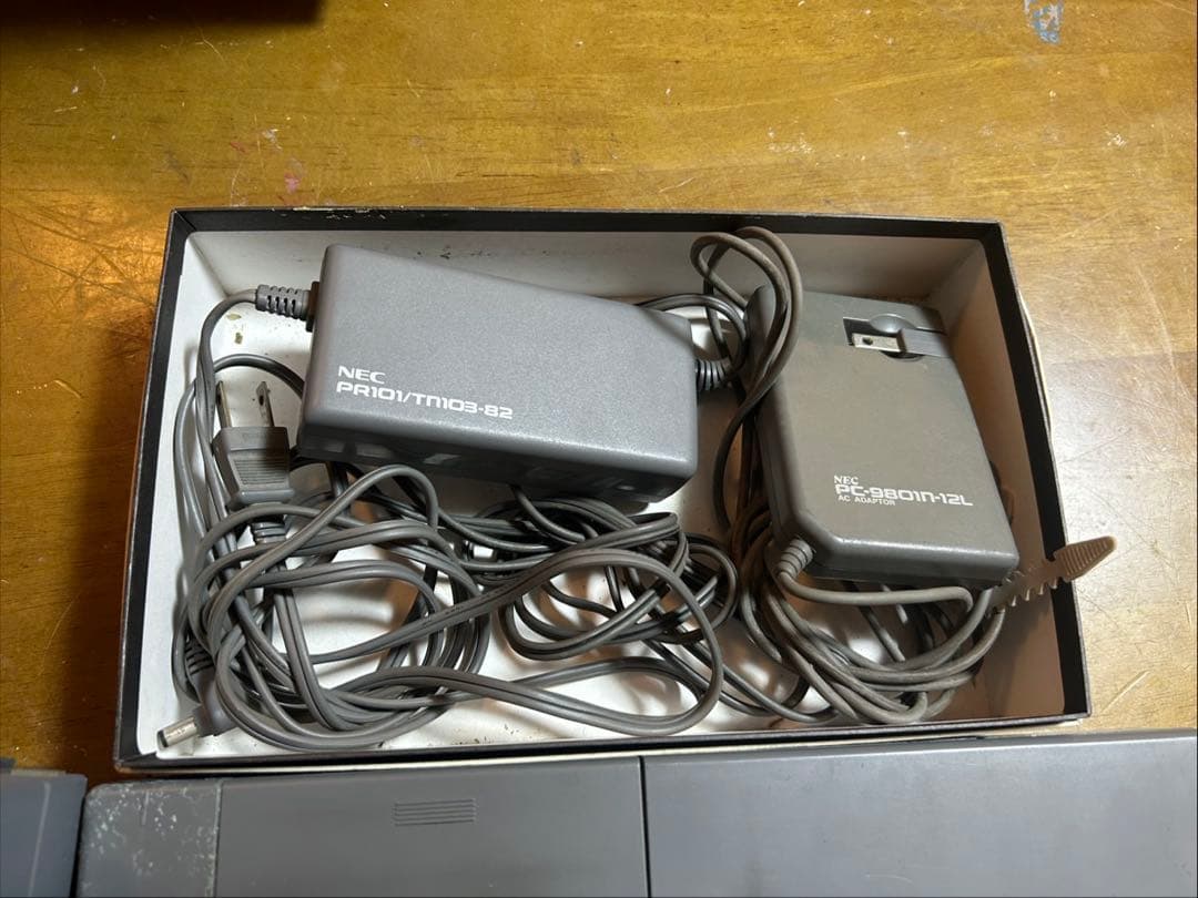 NEC PC-9801NS/E 本体＋純正プリンターセット｜通電一瞬｜ジャンク