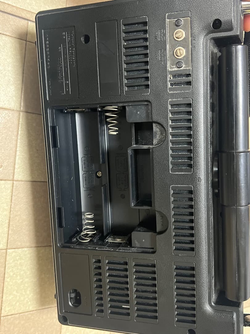 ラジオ・コンポ National COUGAR RF-2200