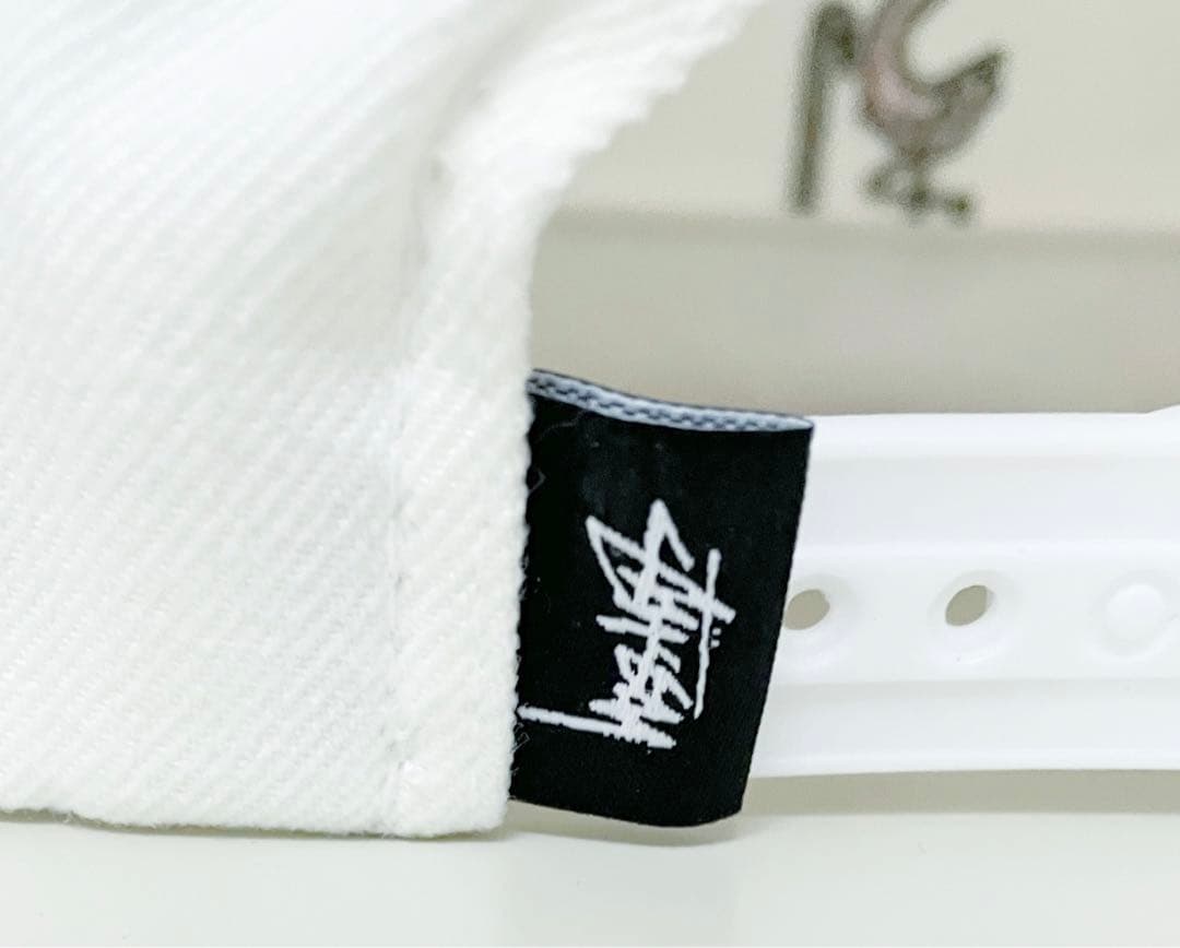 入手困難 未使用品 Stussy フラミンゴ 5パネル キャップ　フリー