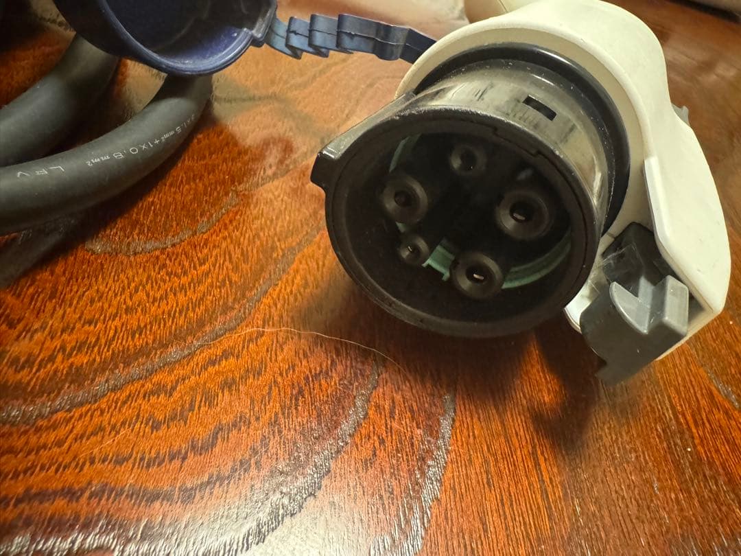 EV充電コネクタ タイプ2