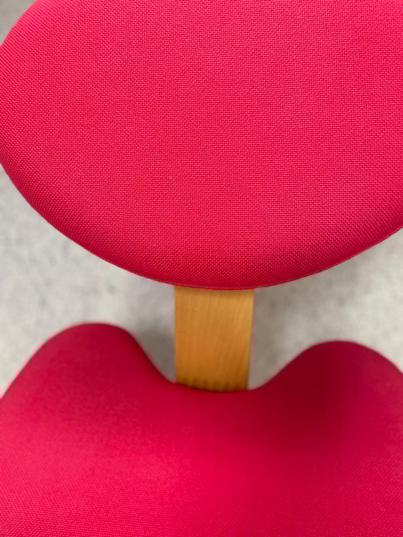 balans Easy 姿勢矯正チェア 赤　バランスイージーチェア