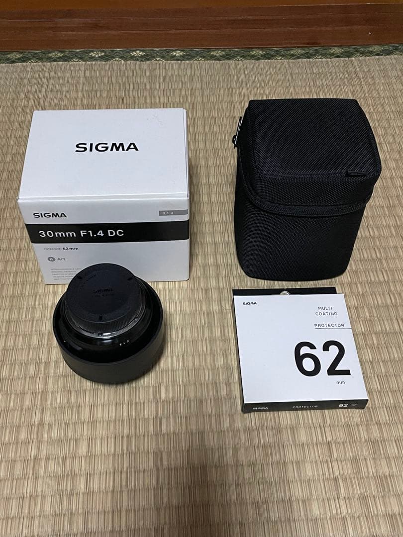 SIGMA 30mm Art F1.4 DC レンズプロテクター付属