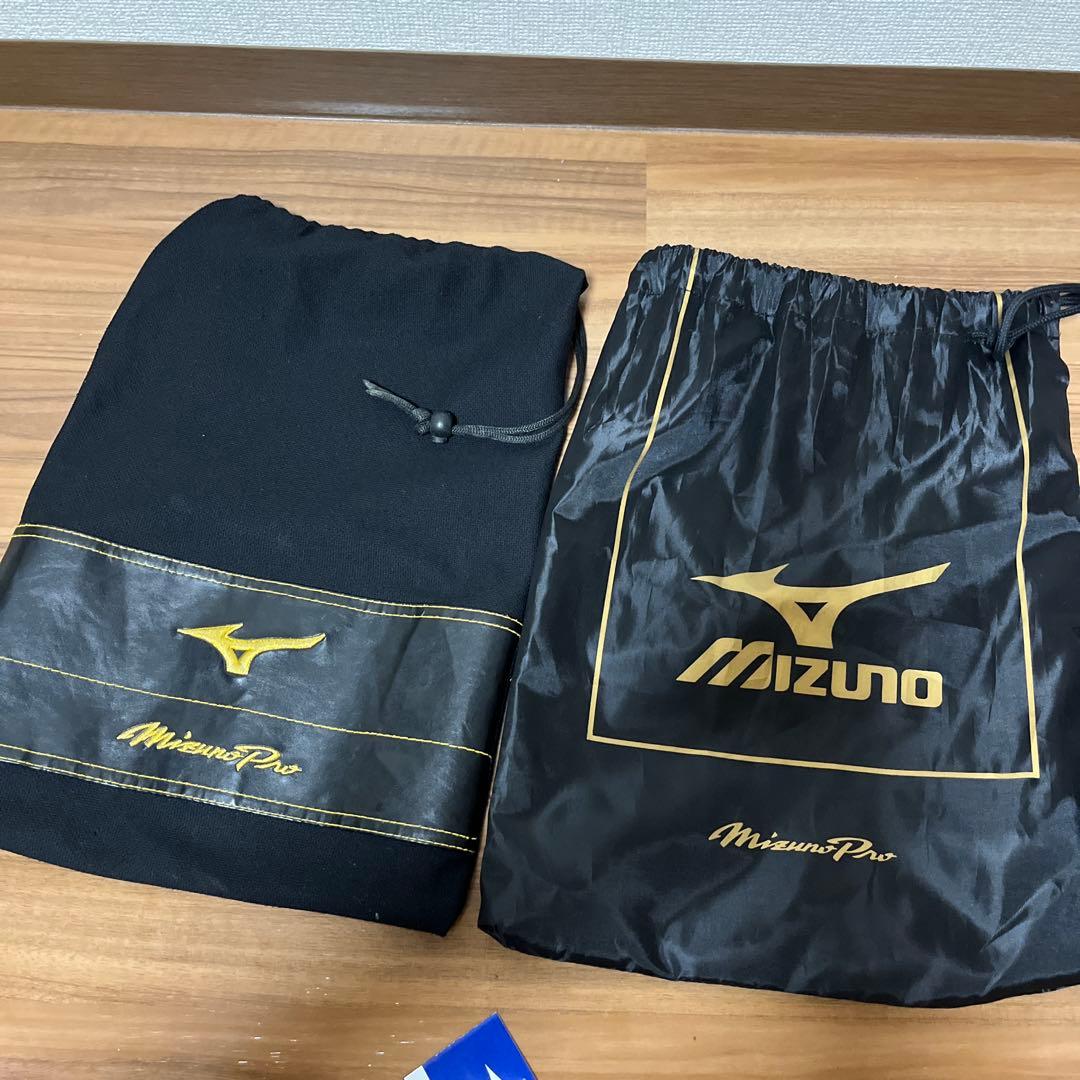 野球用　ミズノプロ スパイク&アップジュース