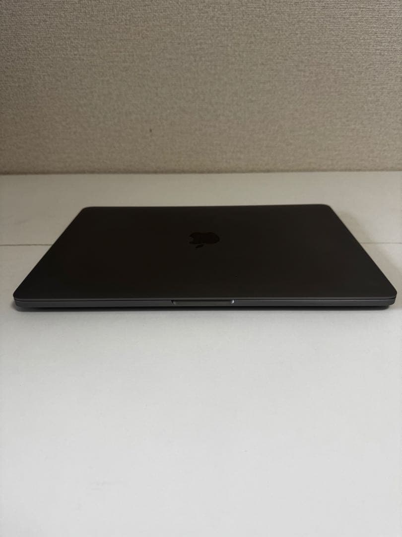 MacBook Pro(2020, intel) 13インチ 16/512GB