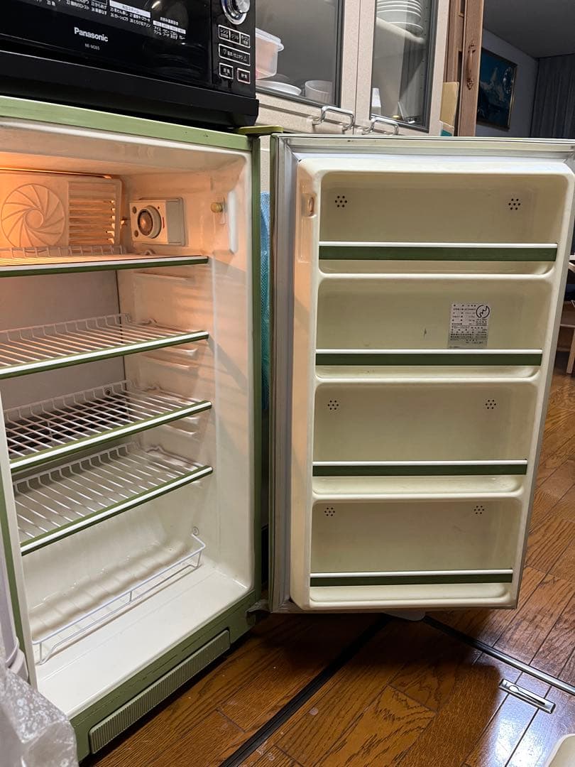National NR-91FZ-G 冷凍庫 グリーン