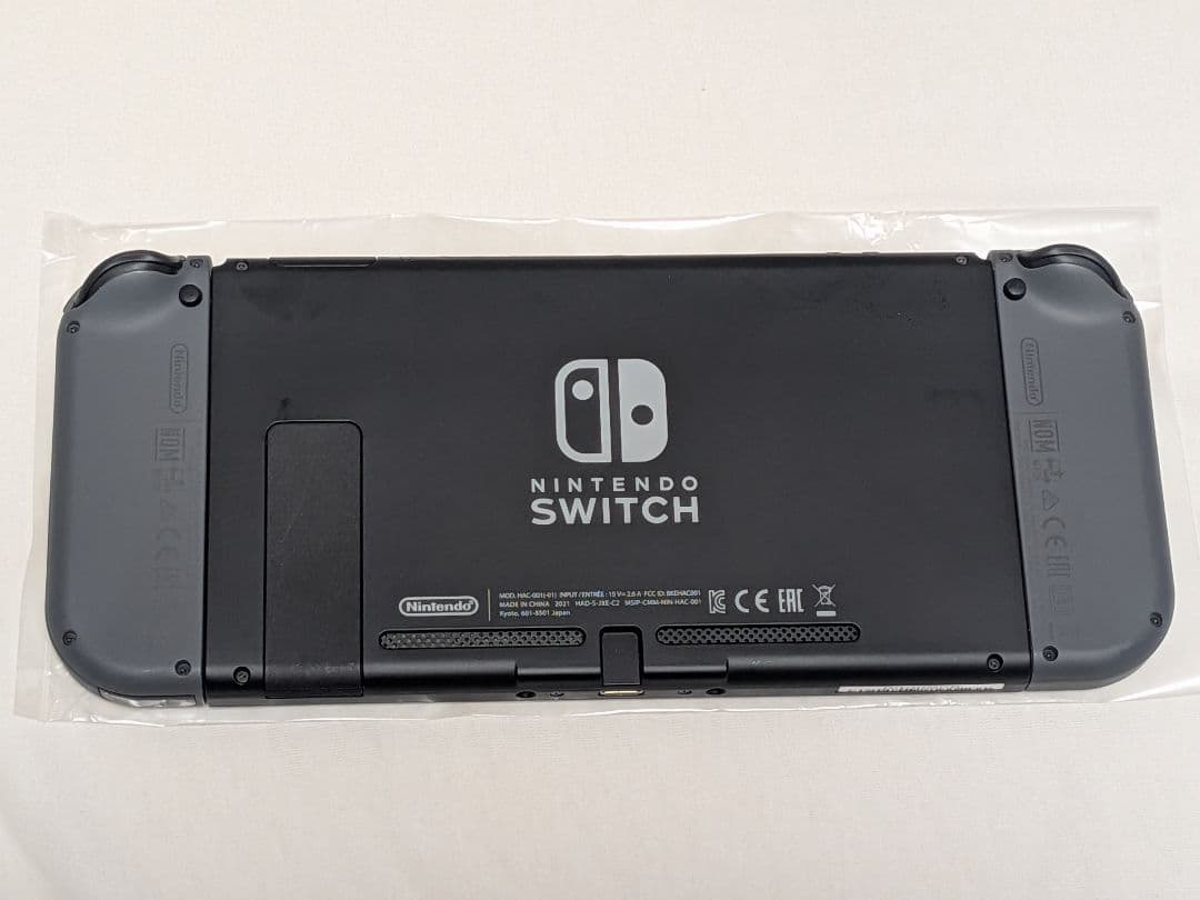 Nintendo Switch（通常モデル）箱・同梱物あり