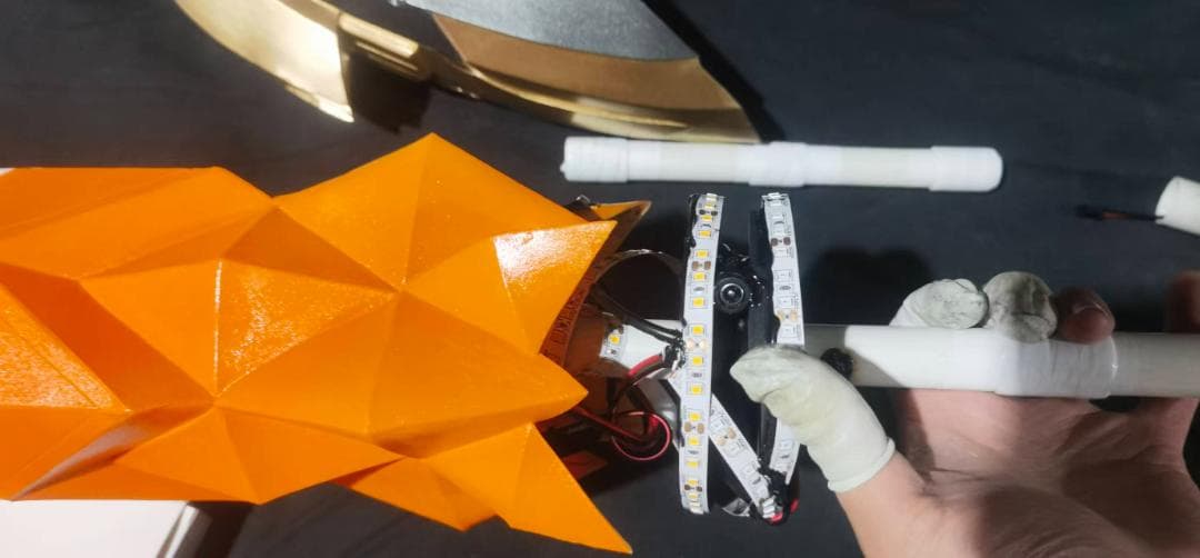 専用ページ　発光機能付き　崩壊 スターレイル 開拓者 炎 コスプレ　武器