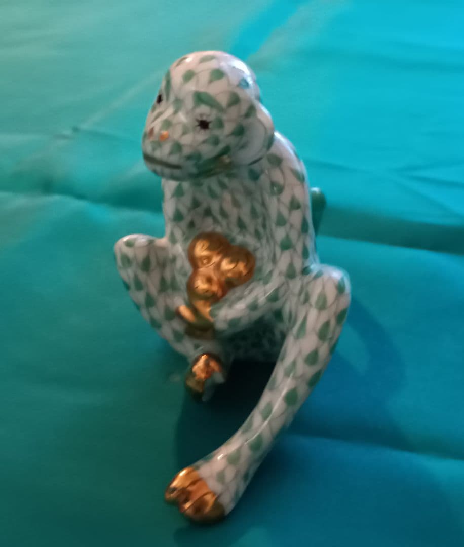 ヘレンド　HEREND　干支シリーズ　猿の置物