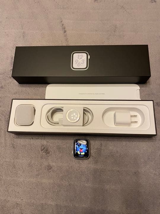 Apple Watch Nike+ Series 4（GPS）- 40mm