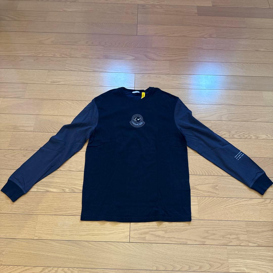 モンクレール　長袖　Tシャツ