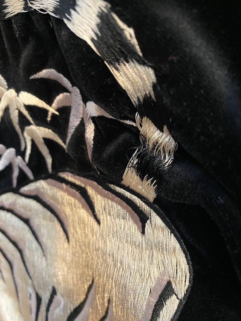 テーラー東洋　GOLD スカジャン 黒 虎 龍　別珍