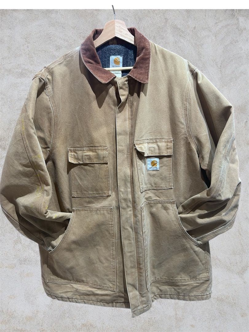Carhartt ブラウンジャケット フロントポケット付き