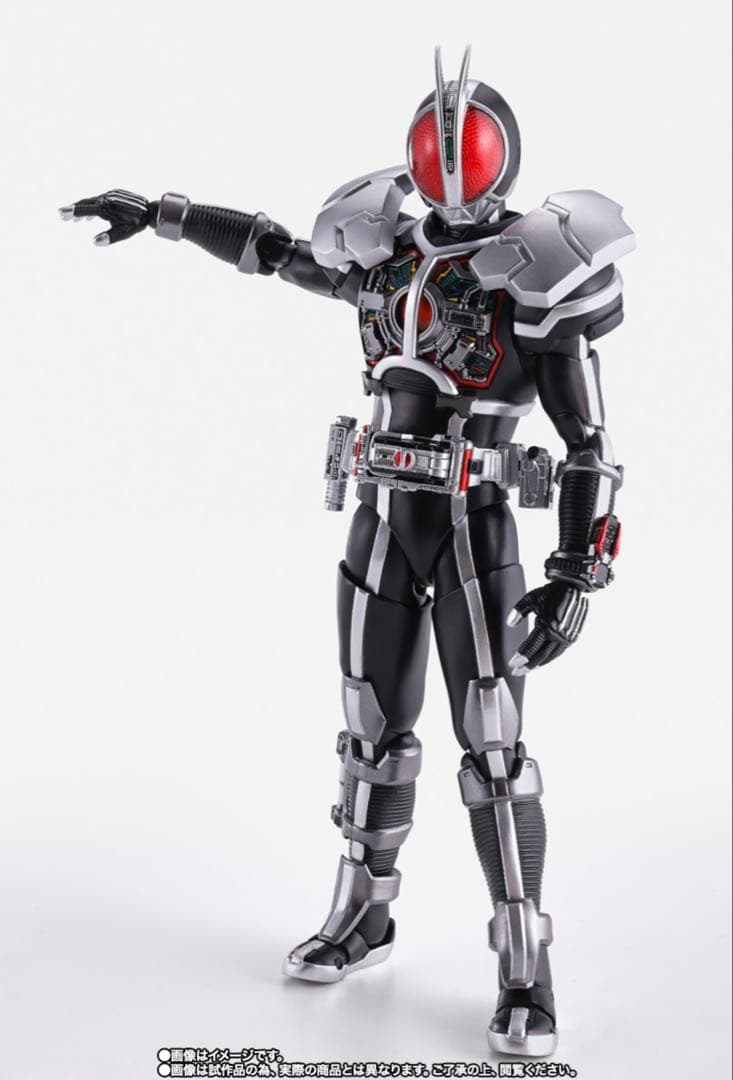 ［輸送箱未開封］SHFiguarts(真骨彫製法)仮面ライダーアクセルフォーム