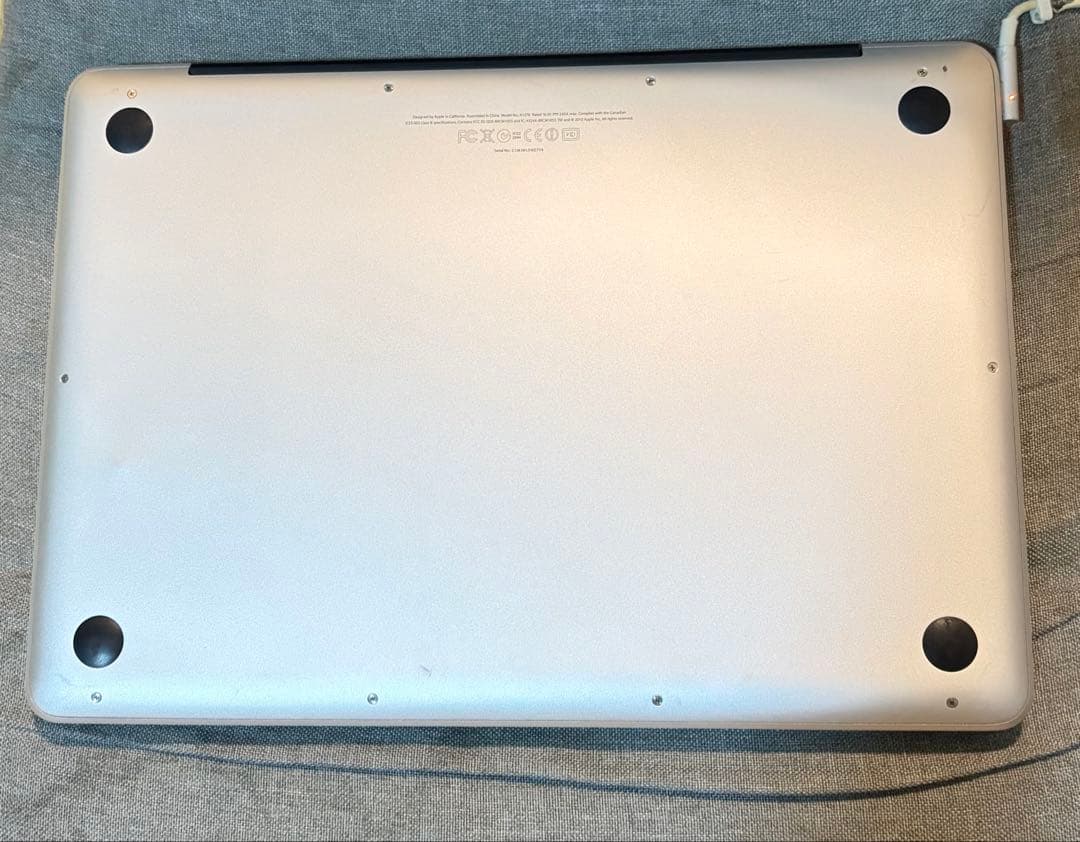 【バッテリー極上】❣️MacBook Pro 13インチ 8GB/750GB値下中