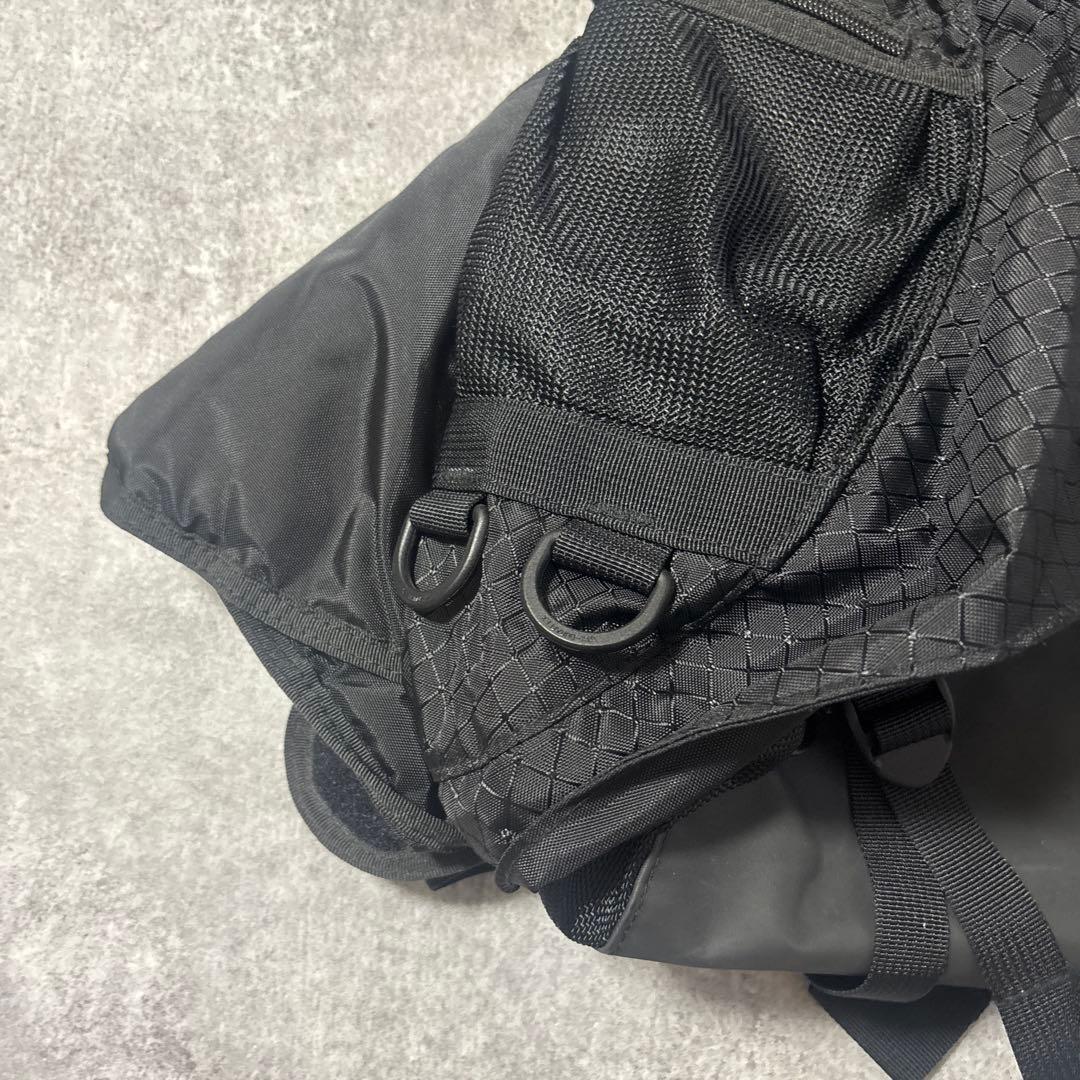 OAKLEY オークリー 00s Y2K ワンショルダーバッグ　正規品