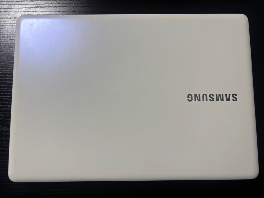Samsung(韓国製)13.3インチ ノートパソコン