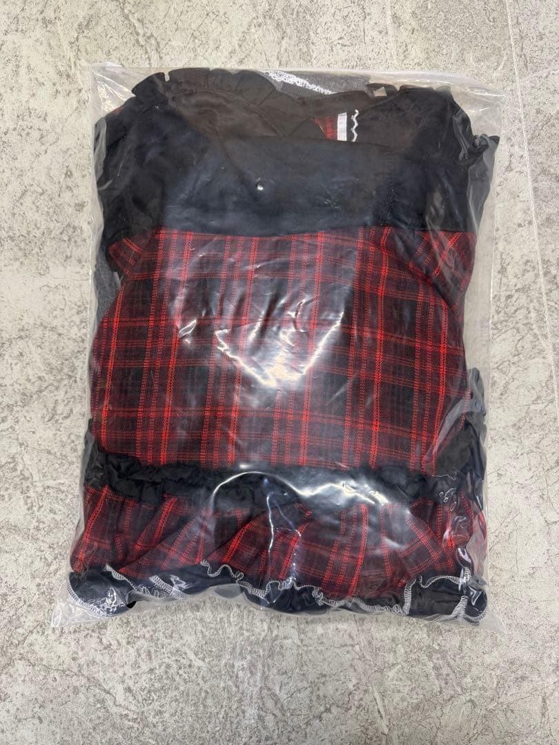 マリームーン　サキュバス　悪魔デビルメイド　レッド