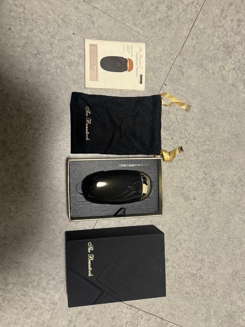 フェイスポンプ プレミアムThe Beautools EMS複合美顔器