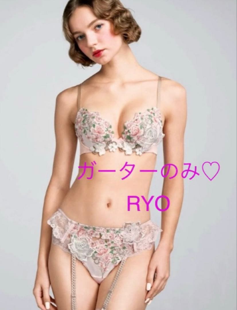 完売品✨WACOAL サルート16g❤️サルート16グループ/ガーターベルト