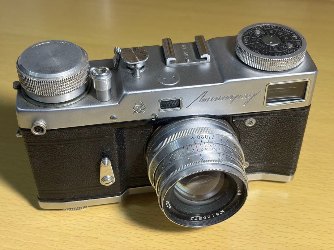 ジャンク ソ連製 レニングラード + ジュピター 50mm F2