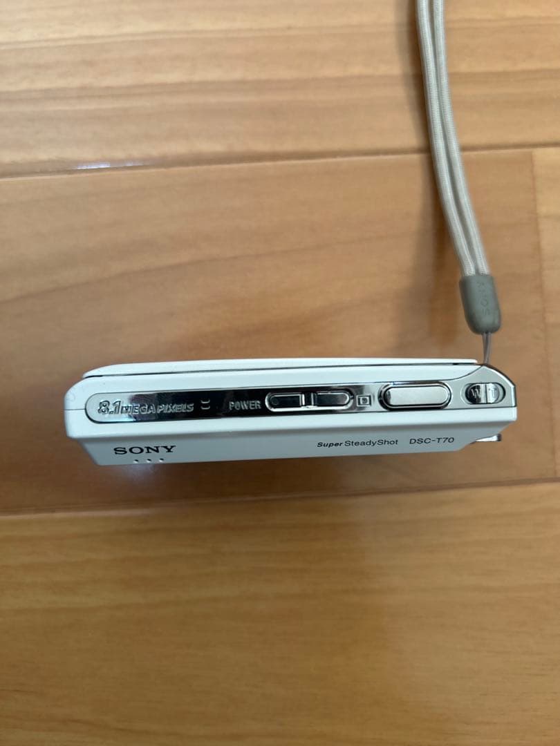 【超美品】SONY DSC-T70 コンパクトデジタルカメラ 箱付き