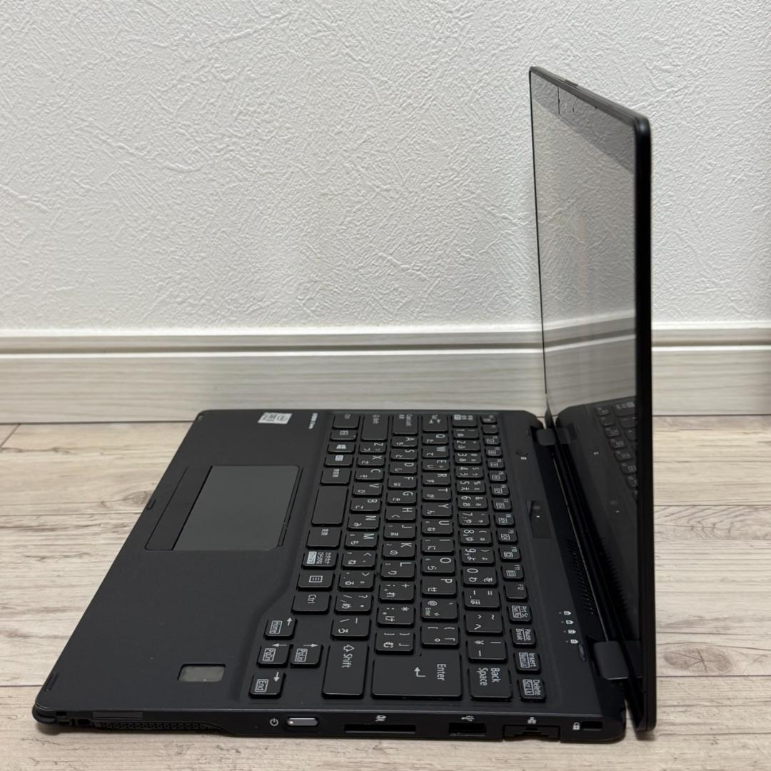 ✨即戦力✨タッチ 10世代 富士通 Core i5 8GB SSD256GB