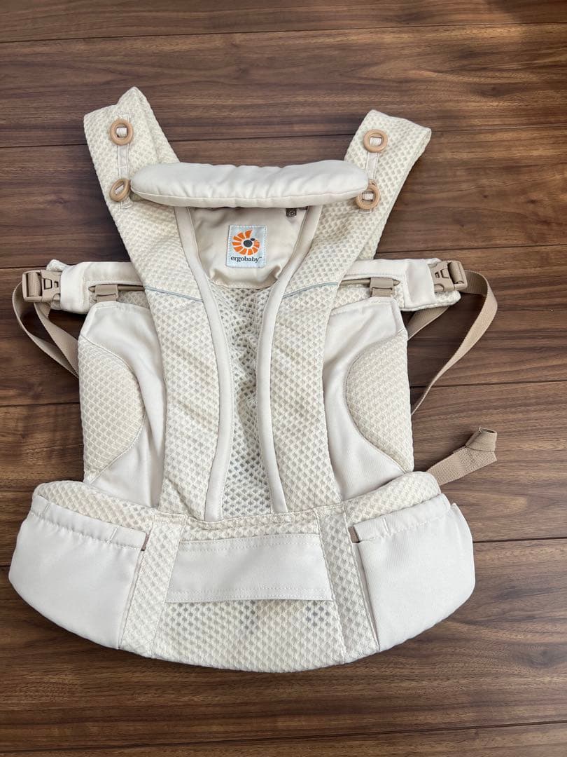 エルゴベビー　オムニブリーズ　ナチュラルベージュ　抱っこ紐