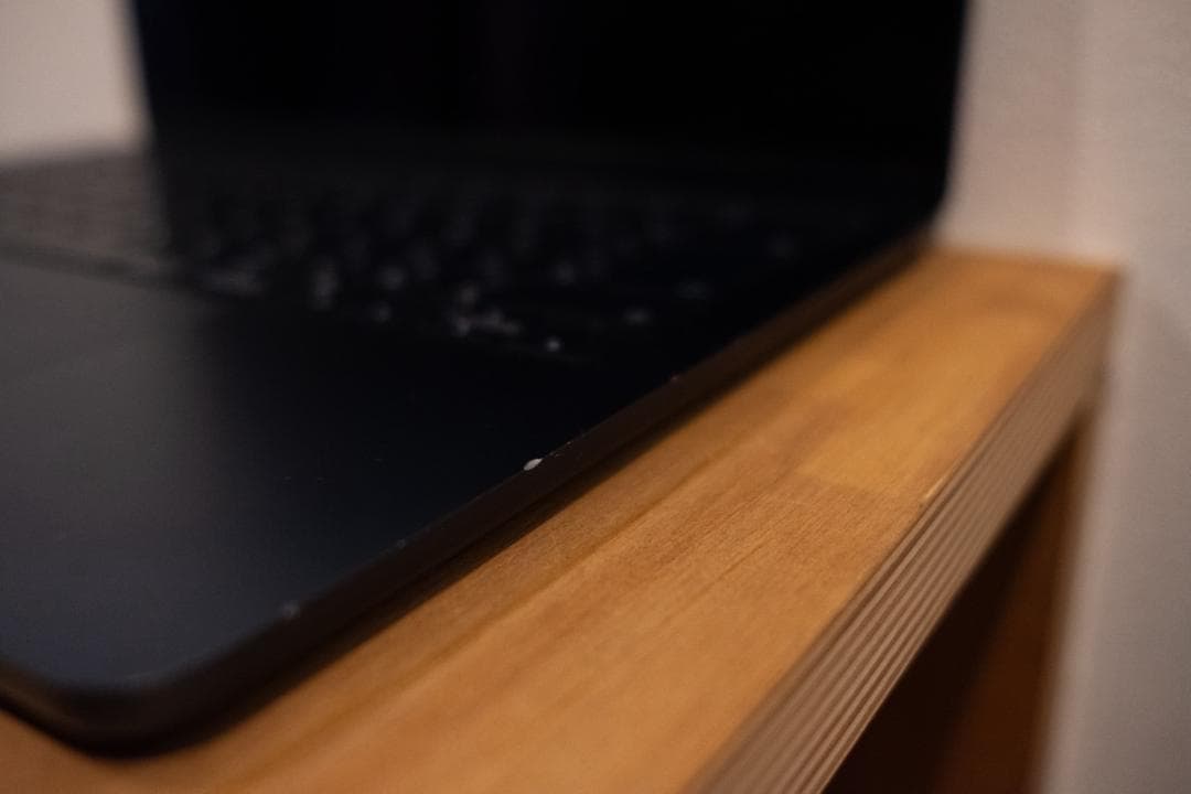 Apple M3搭載 MacBook Air ミッドナイト、8GBメモリ