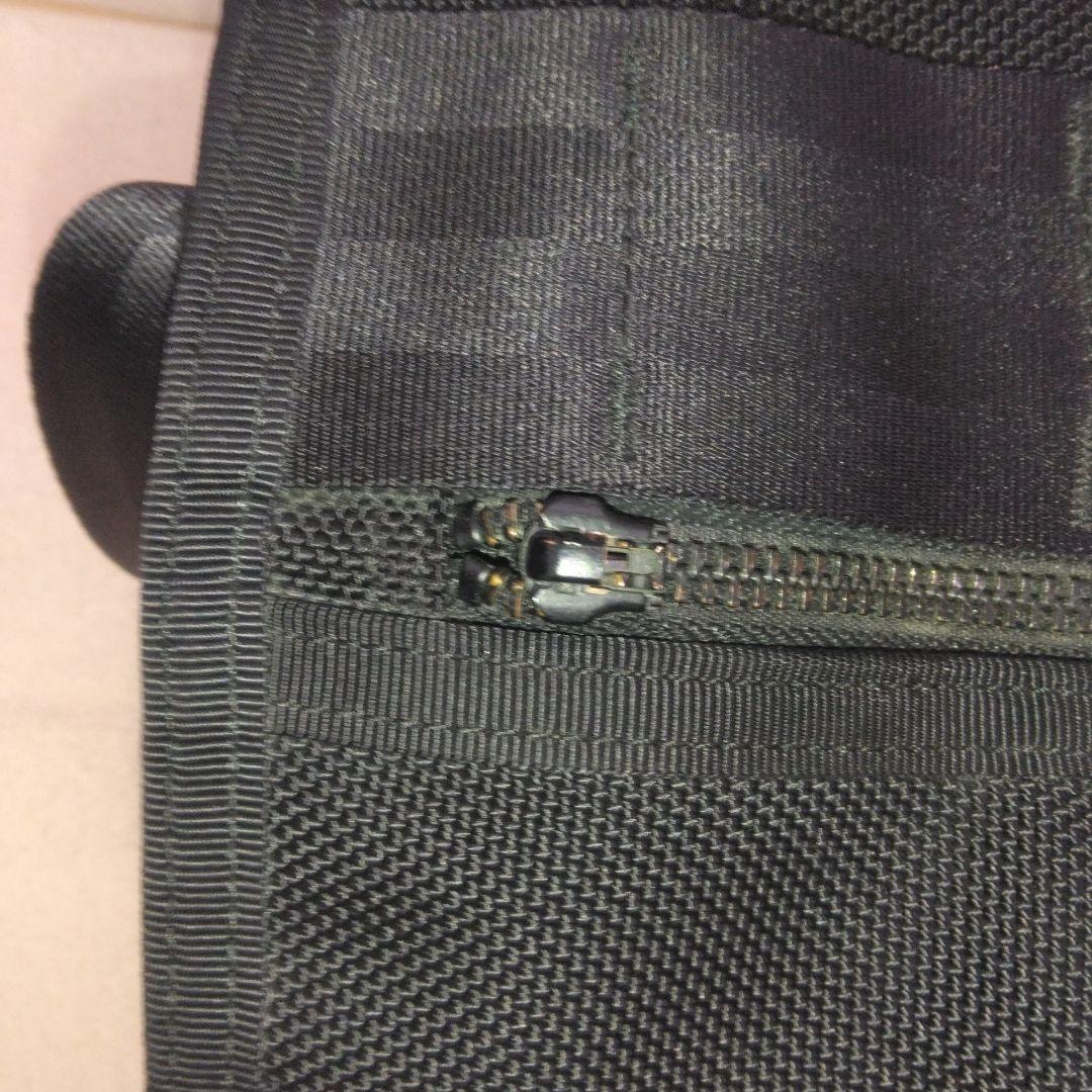 【美品】ポーター　ヒート　メッセンジャーバッグ　ナイロン　大容量　ブラック　L