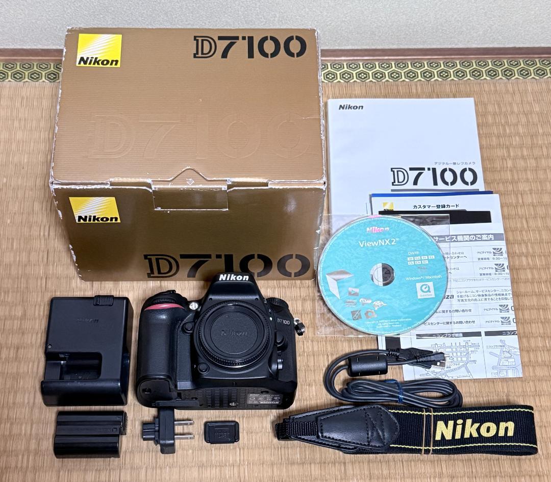 極上品 撮影 4,442回 ニコン D7100 ボディ 付属品完 元箱有