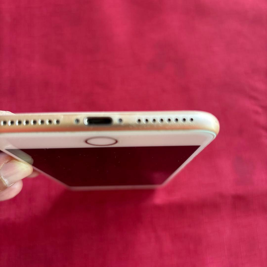 Apple iPhone 8 Plus ホワイト