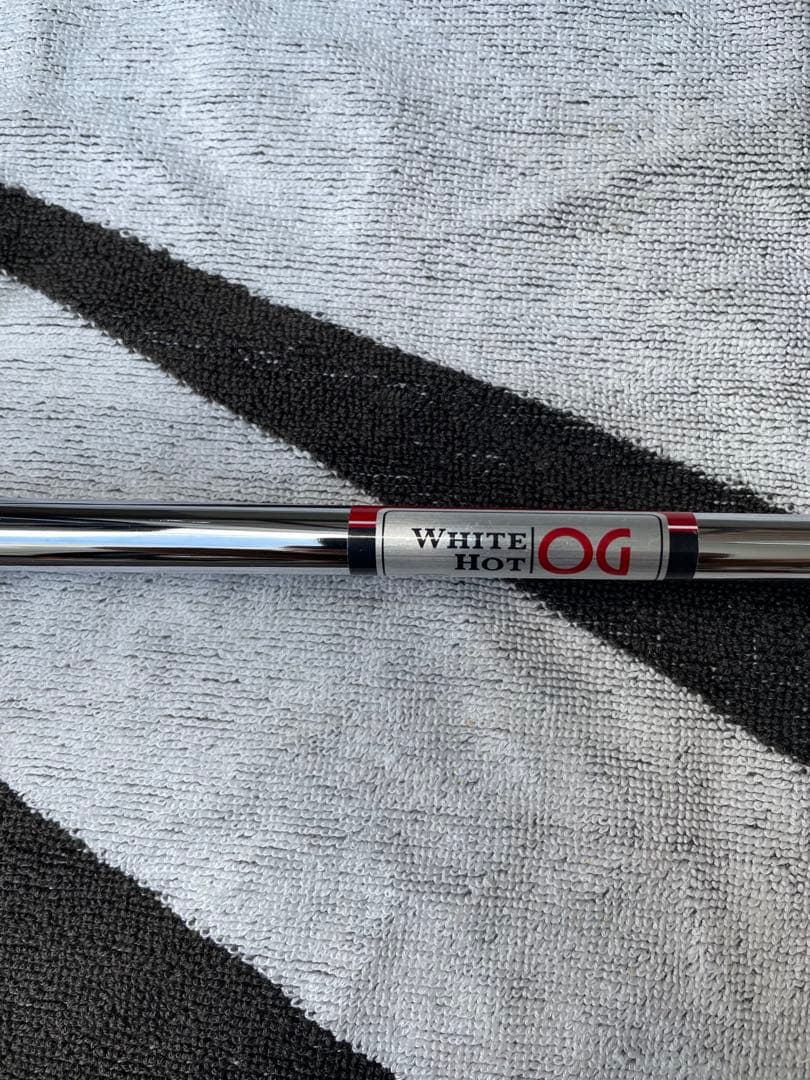 ホワイトホットOG 2-BALL パター