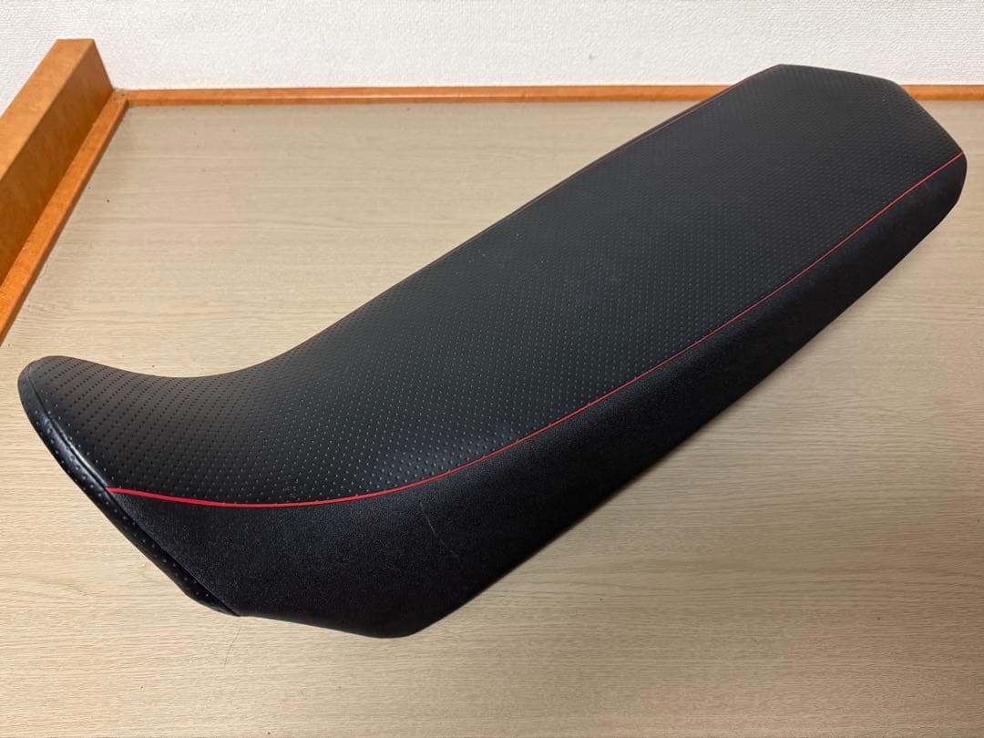 ヤマハ セロー250 ファイナルエディション 純正シート