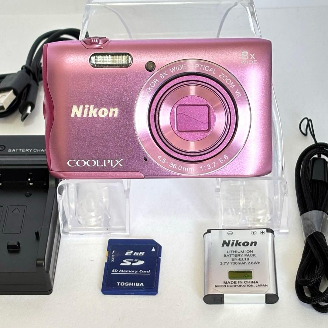 Nikon coolpix A300 ニコン　デジカメ　SDカード付