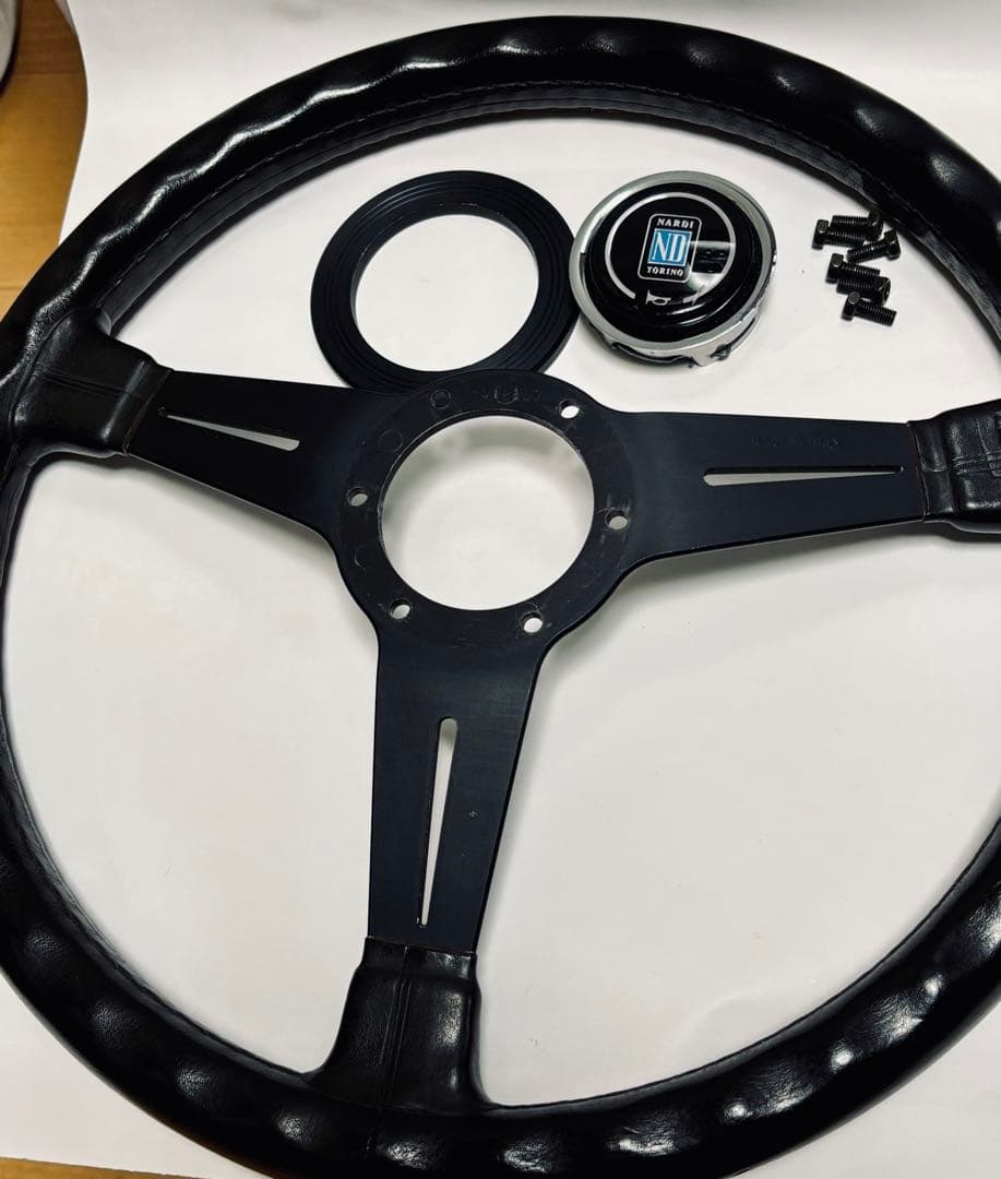 ナルディクラシック　360φ 正規品