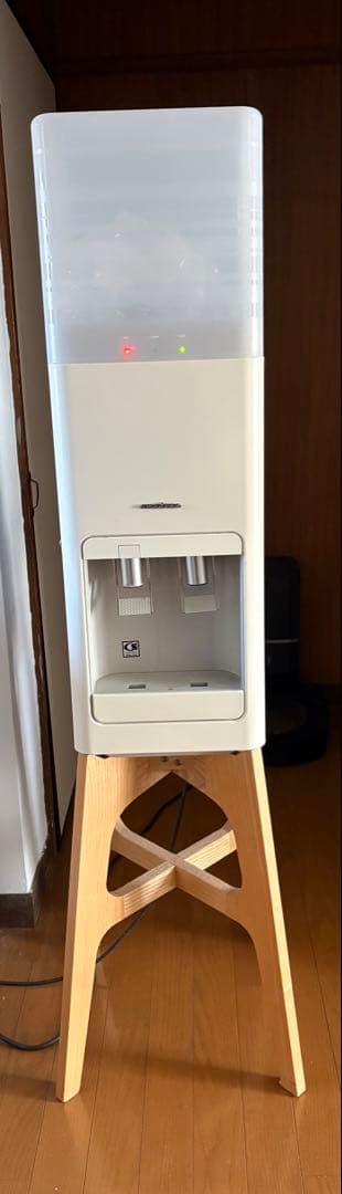 ※マーリン　　アマダナホワイトウォーターサーバー 木製スタンド