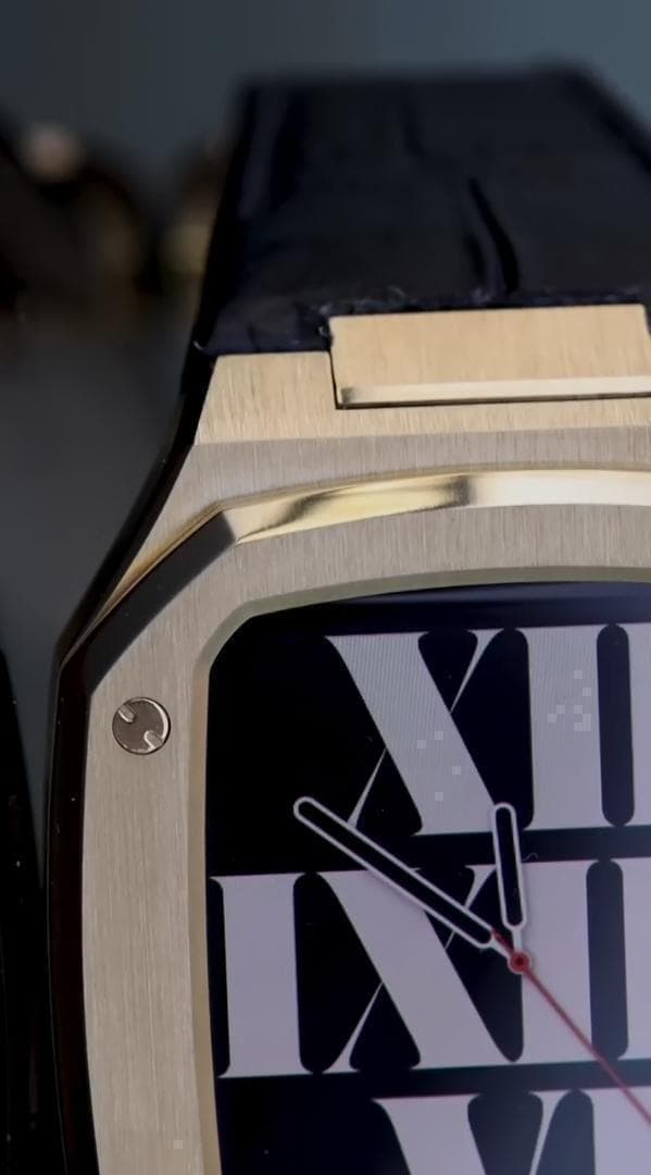 Apple Watch Case – Leather (Gold) 18K 時計